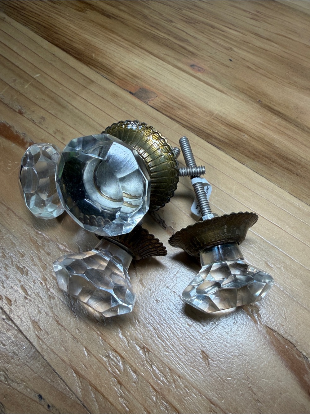 NWT Anthropologie Crystal Glass Door Knob Set 4 with Brass Rosettes - Clear